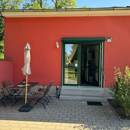 Bed & Breakfast Am Waldguertel Форст Экстерьер фото