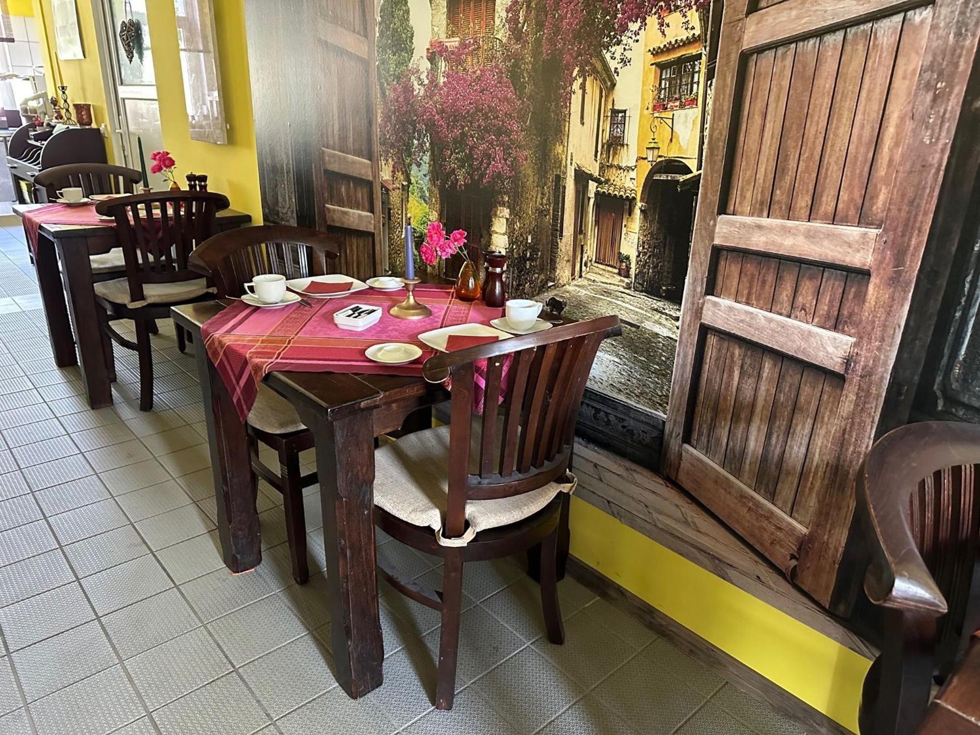 Bed & Breakfast Am Waldguertel Форст Экстерьер фото