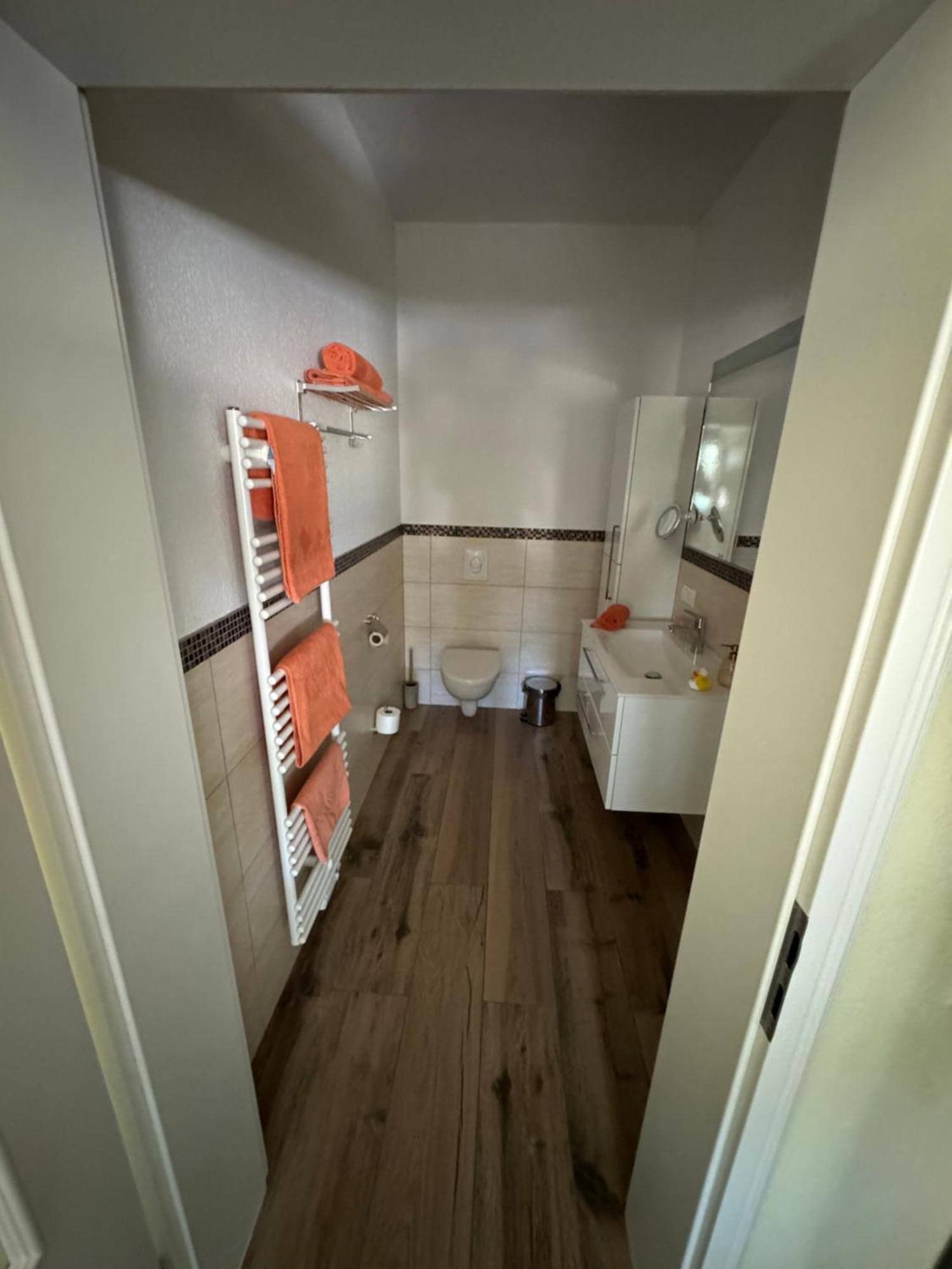 Bed & Breakfast Am Waldguertel Форст Экстерьер фото